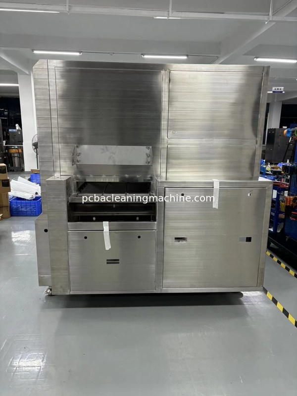 Máquina de limpeza de conjuntos de PCB AC380V/3p/50/60Hz com velocidade de transporte líquida de 100-150cm/min