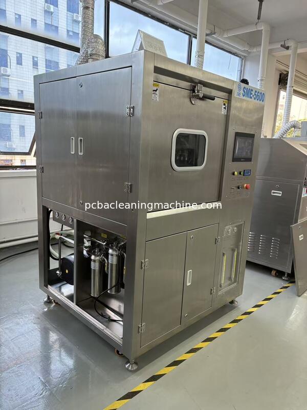 Remova as manchas na PCBA usando um agente de limpeza química SME-5600T aplicação principal Eletrônicos automotivos PCBA PCBA militar PCBA aeroespacial PCBA Telecomunicações PCBA Dispositivos médicos PCBA Medidores digitais PCBA MáquinaFeatu