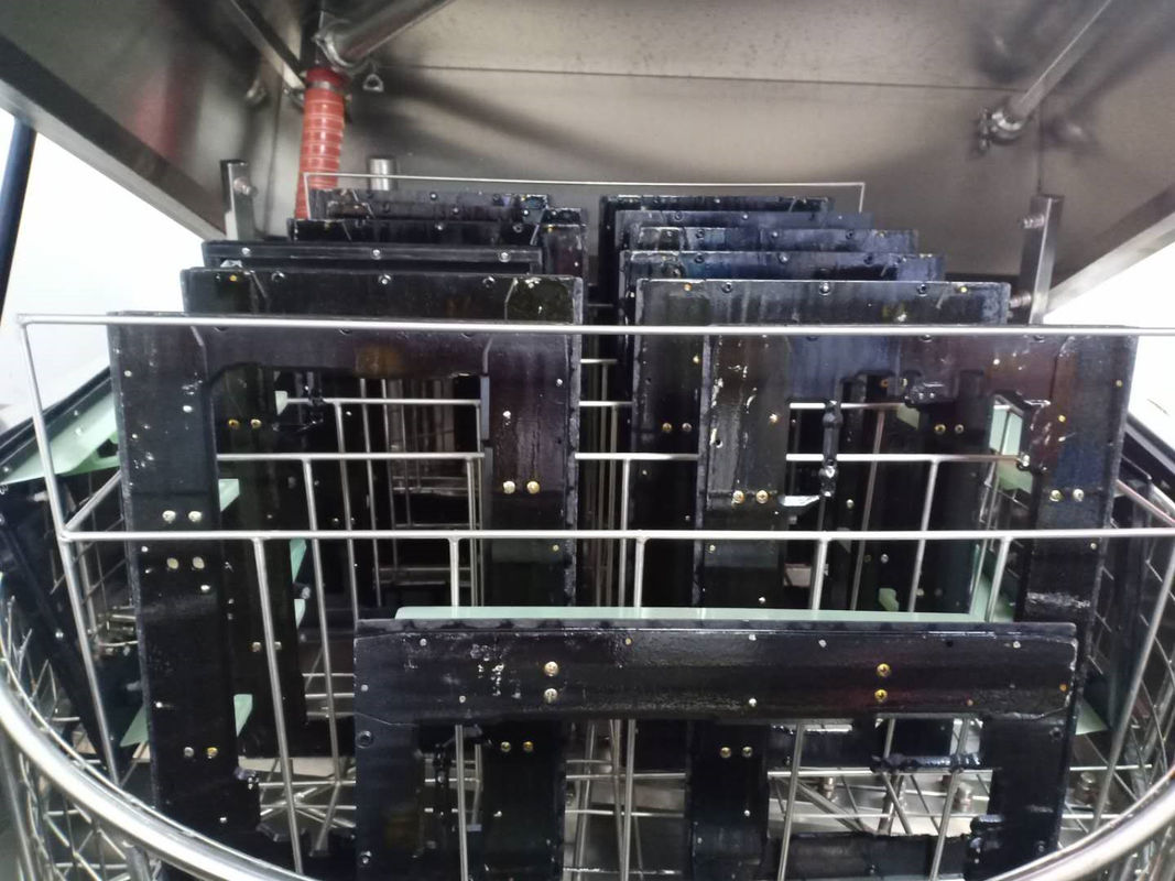 A máquina da limpeza de pulverizador da Único-estação das peças sobresselentes do carro espana a partícula do óleo para remover para pulverizar a máquina limpa