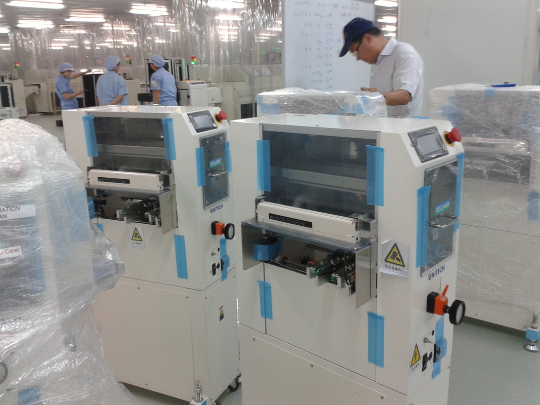 Cor branca de limpeza adesiva de Smt da largura da máquina 300mm do PWB do ESD